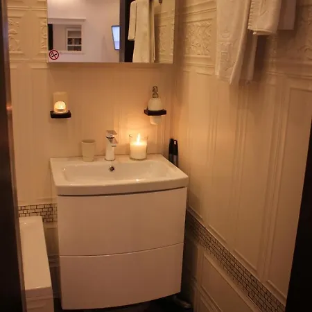 Ella No11 Apartment *