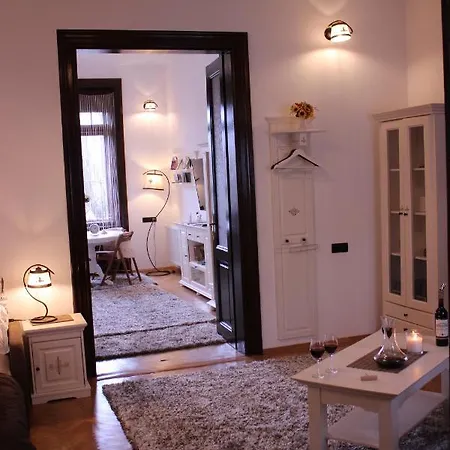 Apartment Ella No11 *