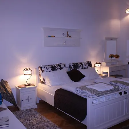 Ella No11 * Timisoara