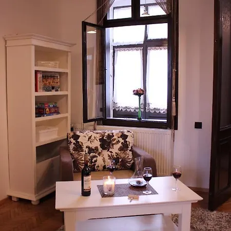 Apartment Ella No11