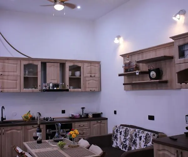 Ella No11 Timişoara