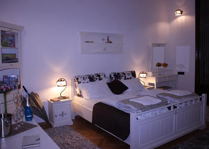 Ella No11 * Timişoara