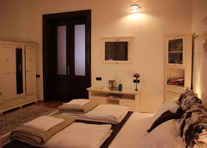 Ella No11 * Timişoara